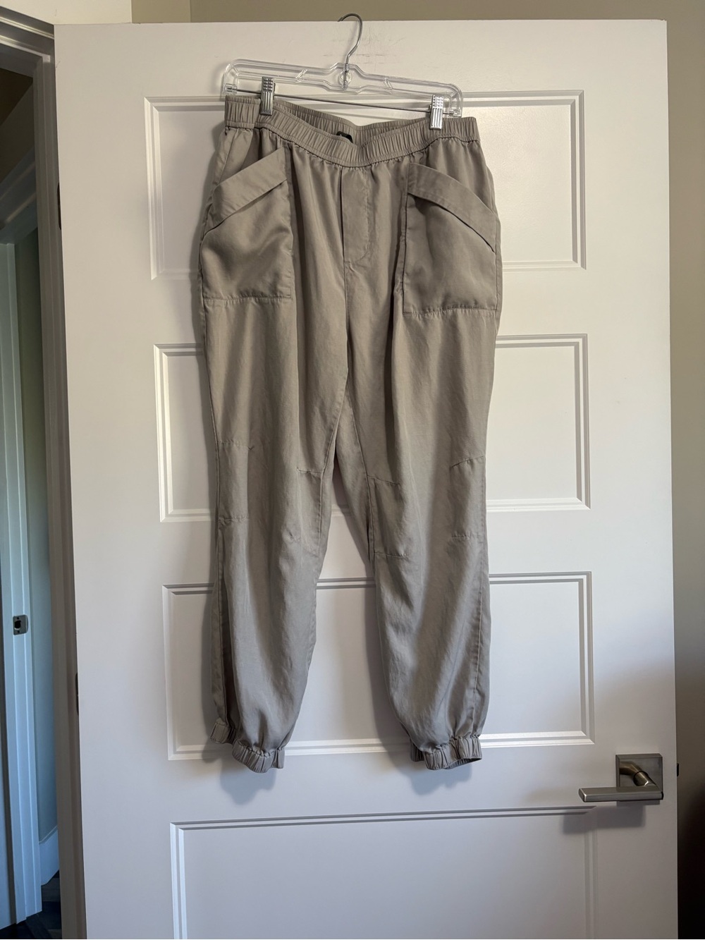 Vuori Trestles Twill Jogger Talc Performance Coastal Cali Relaxed XL